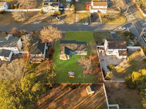 4 Julie Lane, Selden NY 11784