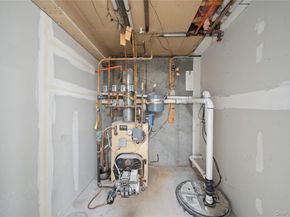 4 Julie Lane, Selden NY 11784