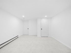 4 Julie Lane, Selden NY 11784