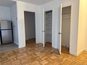 30-11 Parsons Boulevard 2T, Flushing NY 11354