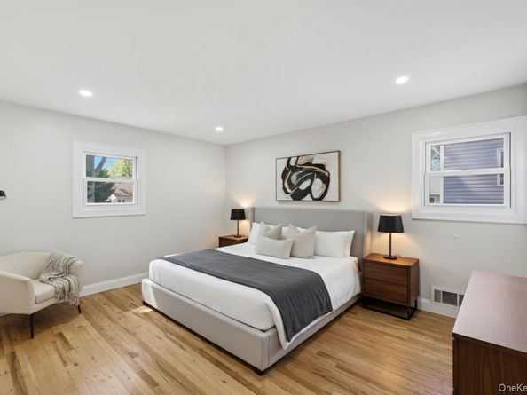 792 Glendale Road, Babylon NY 11704