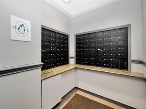 42-30 Douglaston Parkway 5C, Douglaston NY 11363