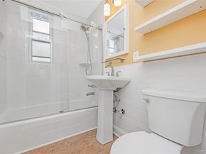 42-30 Douglaston Parkway 5C, Douglaston NY 11363