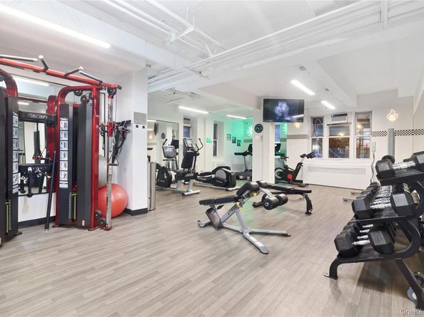 104-20 68th Drive B22, Forest Hills NY 11375