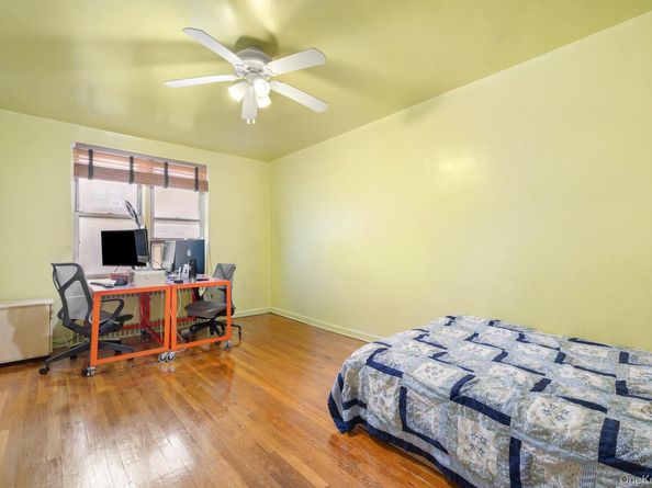 104-20 68th Drive B22, Forest Hills NY 11375