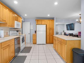 197 W 5th Street, Deer Park NY 11729