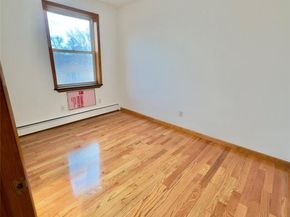 71-77 159 St 3D, Fresh Meadows NY 11365