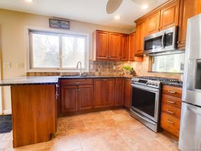 4 Conscience Bay Road, Setauket NY 11733