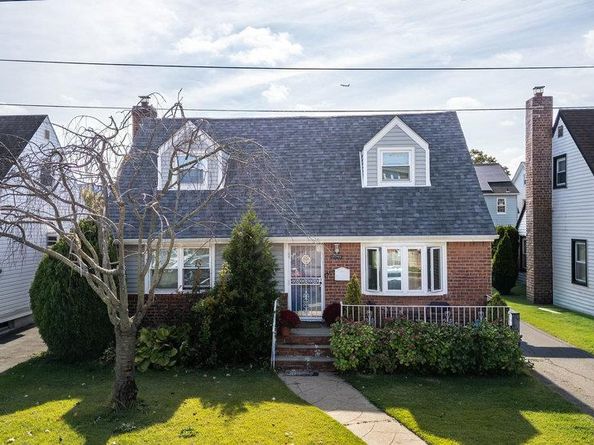 151-26 20th Avenue, Whitestone NY 11357