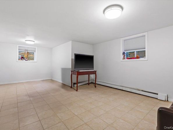 105 Hart Avenue, Yonkers NY 10704