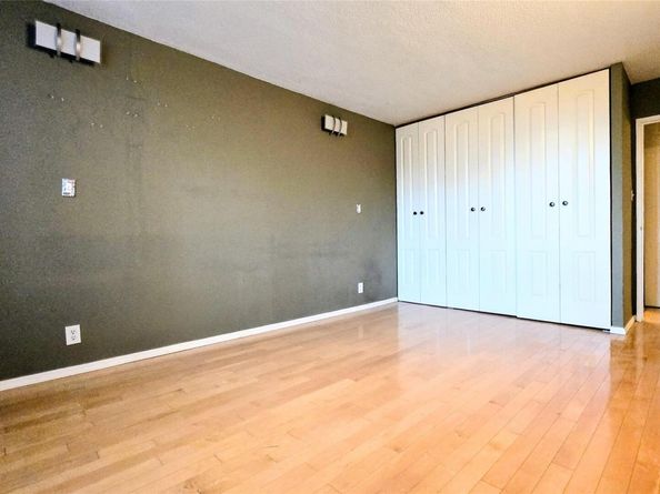 118-18 Union Tpke Apt 4B, Kew Gardens NY 11415