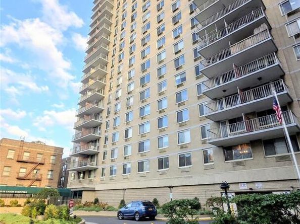 118-18 Union Tpke Apt 4B, Kew Gardens NY 11415