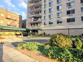 118-18 Union Tpke Apt 4B, Kew Gardens NY 11415