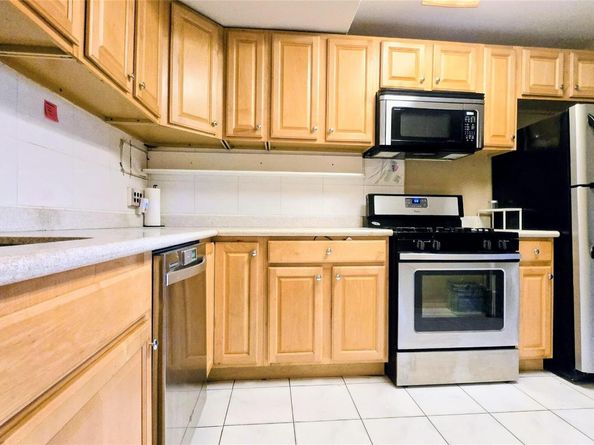 118-18 Union Tpke Apt 4B, Kew Gardens NY 11415