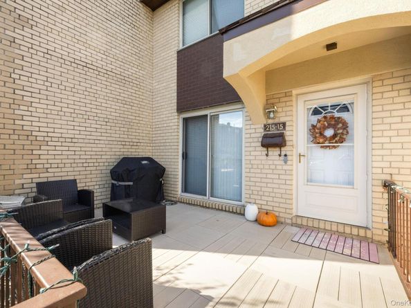 215-15 23 Avenue TH, Bayside NY 11360