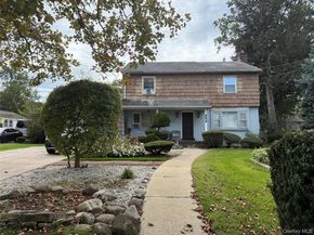 235 Pine, Freeport NY 11520