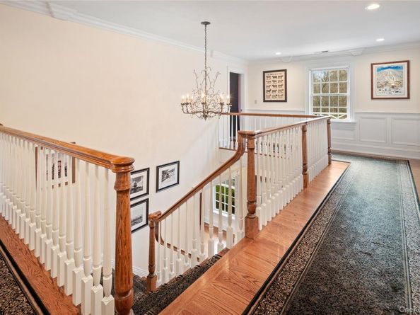 11 Lost Nations Road, Pound Ridge NY 10576