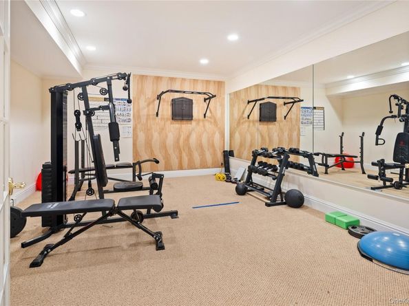 11 Lost Nations Road, Pound Ridge NY 10576