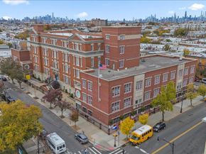 68-15 64th Place 2FAM, Ridgewood NY 11385