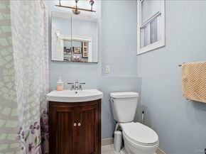 68-15 64th Place 2FAM, Ridgewood NY 11385