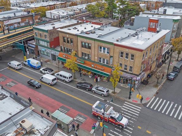 68-15 64th Place 2FAM, Ridgewood NY 11385