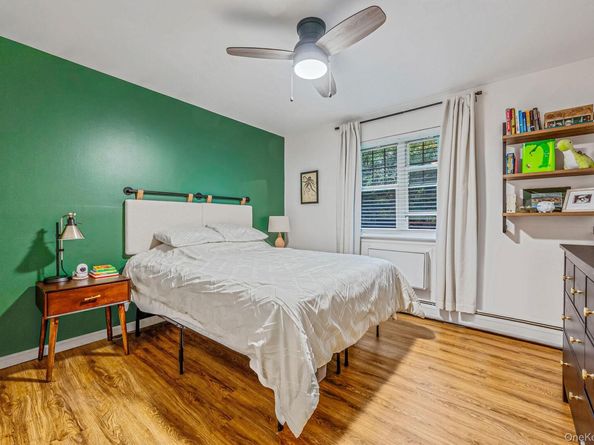 21 Glen Hollow Drive G2, Holtsville NY 11742