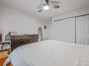 21 Glen Hollow Drive G2, Holtsville NY 11742