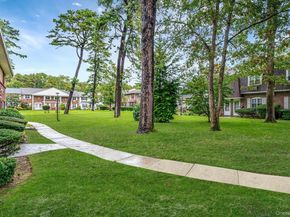 21 Glen Hollow Drive G2, Holtsville NY 11742