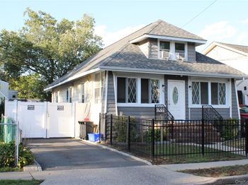 94 Woods Avenue