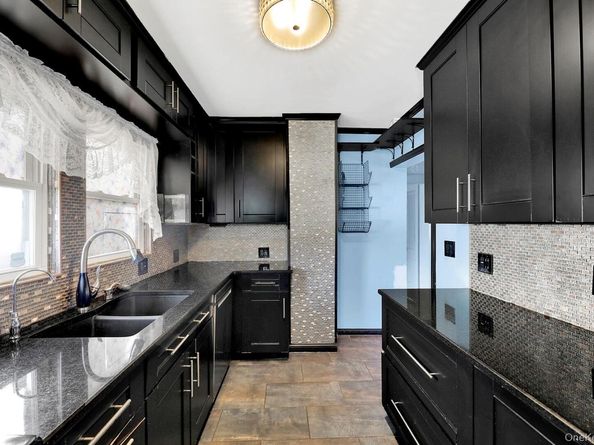 94 Woods Avenue, Roosevelt NY 11575