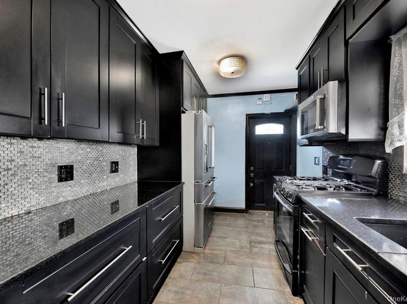 94 Woods Avenue, Roosevelt NY 11575