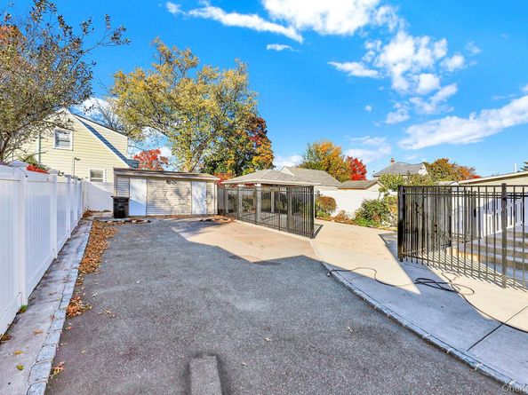 94 Woods Avenue, Roosevelt NY 11575