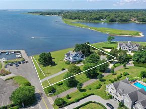 63 S Bay Ave, Eastport NY 11941