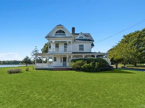 63 S Bay Ave, Eastport NY 11941