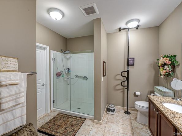 636 Saxton Court 636, Central Islip NY 11722