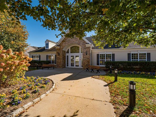 636 Saxton Court 636, Central Islip NY 11722