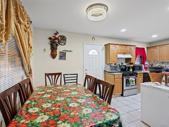 79 Union Place, Hempstead NY 11550