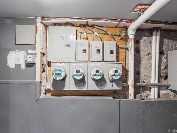 1037 College Avenue, Bronx NY 10456