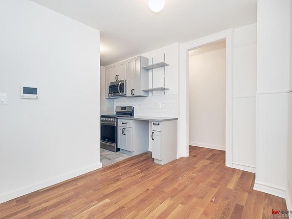 1037 College Avenue, Bronx NY 10456