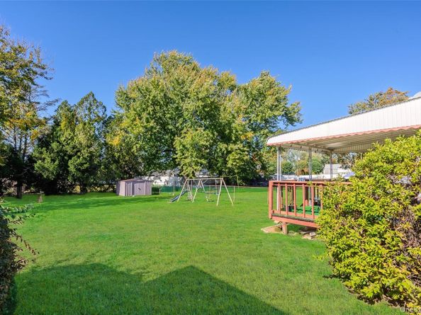 461 N Newbridge Road, Levittown NY 11756