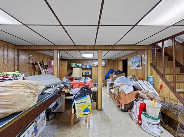 461 N Newbridge Road, Levittown NY 11756