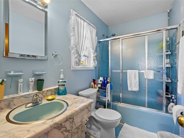 461 N Newbridge Road, Levittown NY 11756