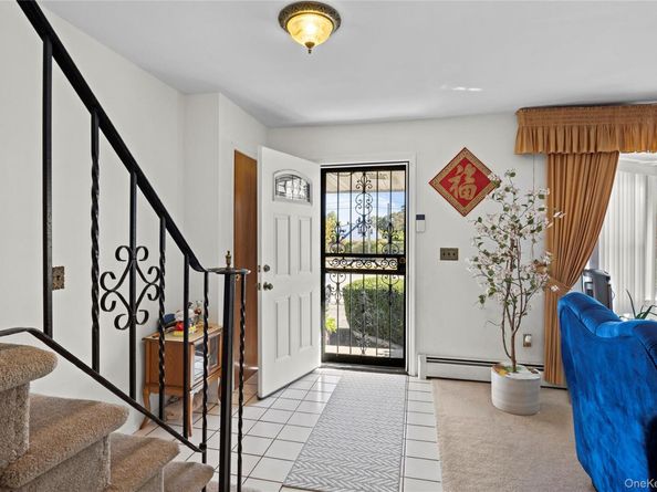 461 N Newbridge Road, Levittown NY 11756