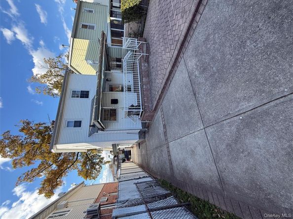 136-29 220th Place 220th Place, Laurelton NY 11413