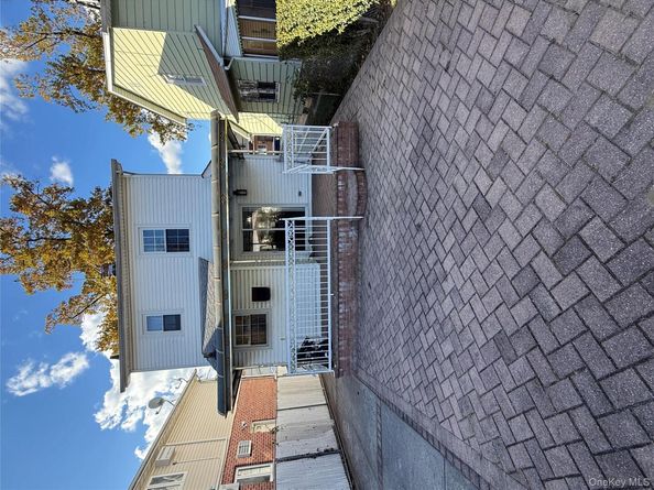 136-29 220th Place 220th Place, Laurelton NY 11413