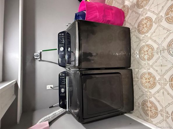 136-29 220th Place 220th Place, Laurelton NY 11413