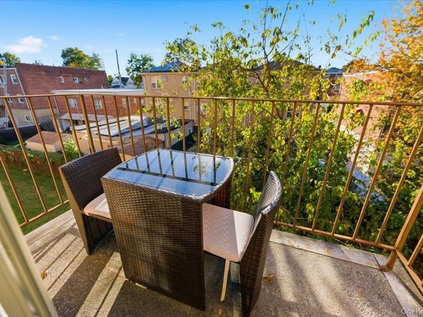 2853 Ely Avenue 3, Bronx NY 10469