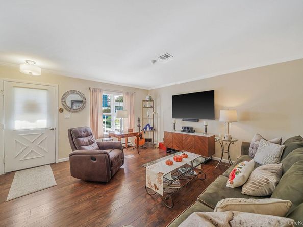449 Arlington Drive A, Ridge NY 11961
