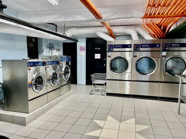 112-25 34 Avenue 3E, Corona NY 11368