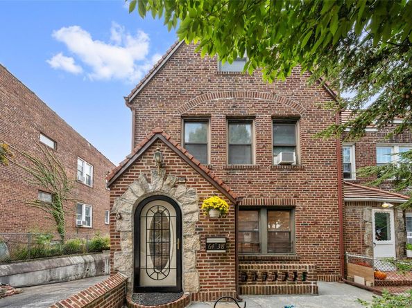 64-38 84th Street, Middle Village NY 11379